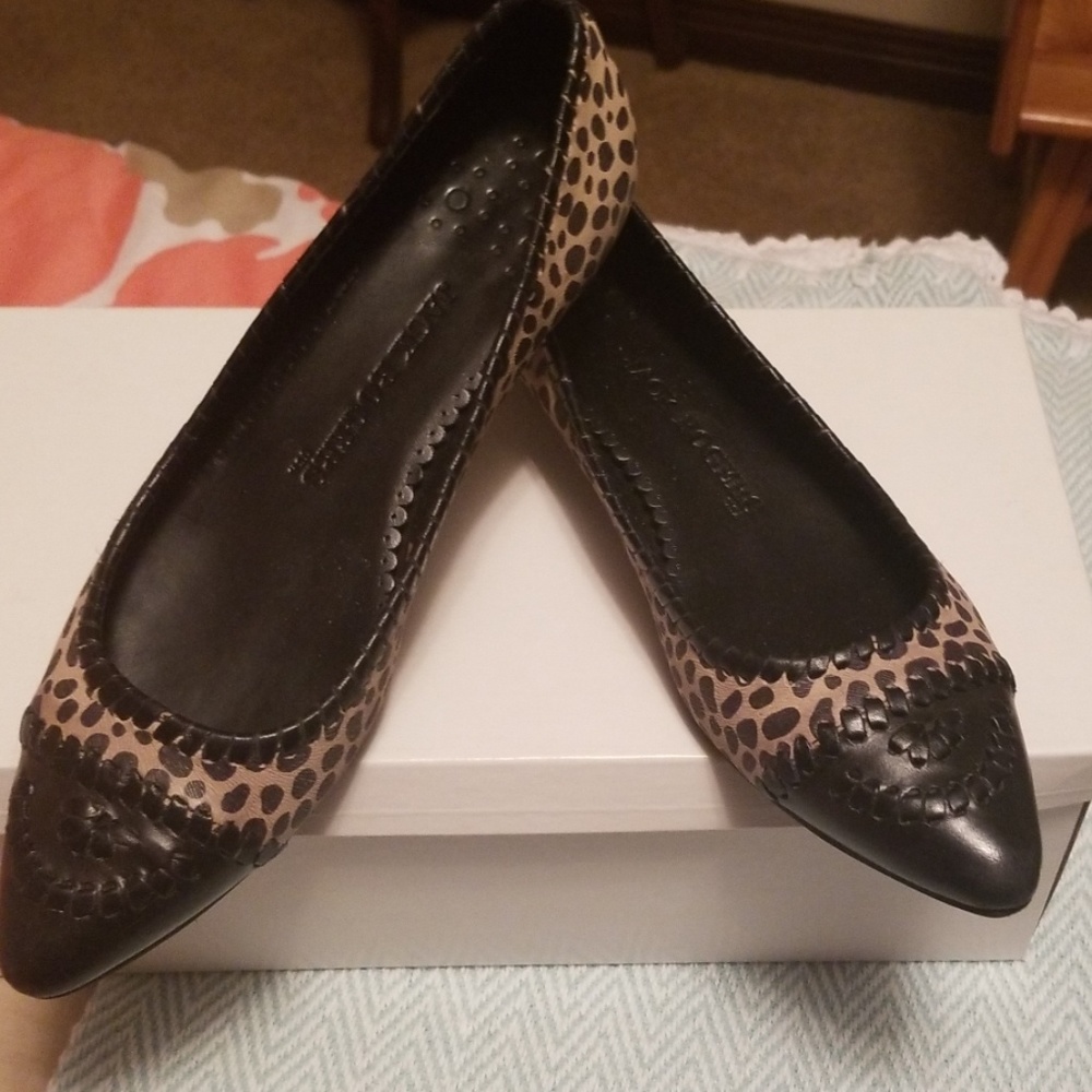 Jack Rogers flats animal print size 8
